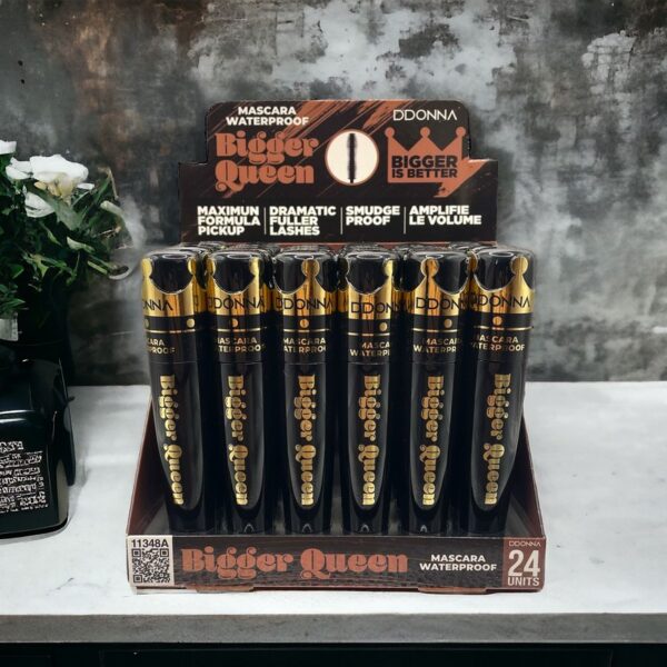 Présentoir de 24 Mascaras waterproof bigger queen