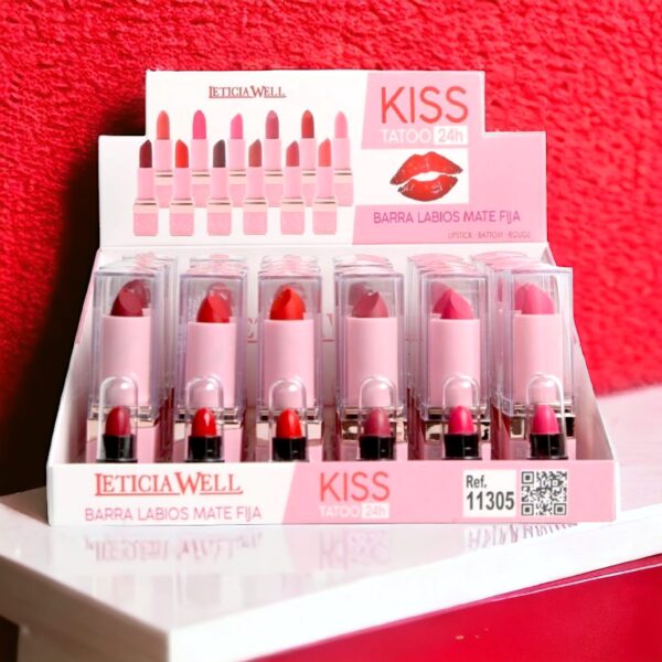 Présentoir de 24 : Rouge à lèvres Kiss