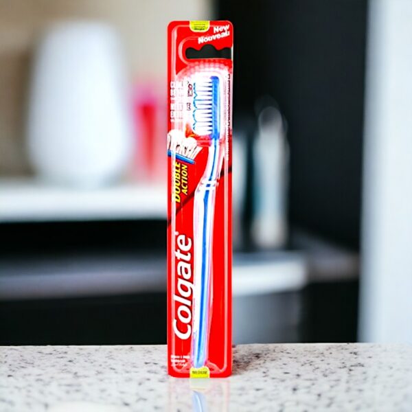 Lot de 12 : Brosse à dents double action - Colgate