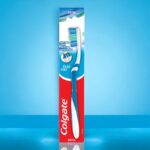 Lot de 12 : Brosse à dents à triple action - Colgate