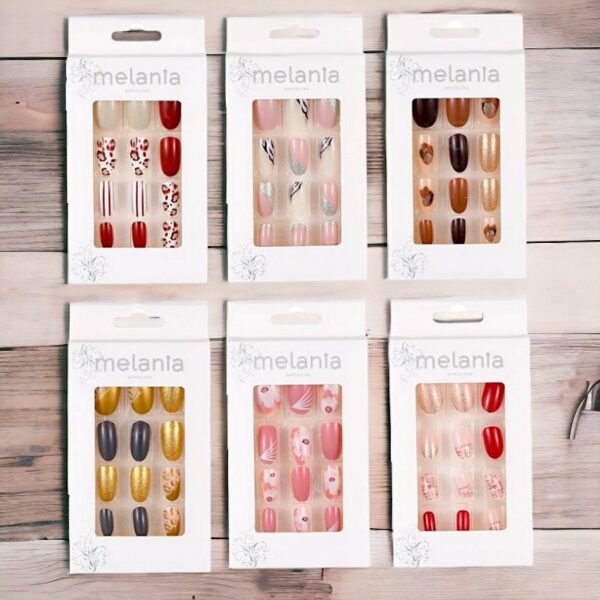 Lot de 12 packs de 10 Faux-Ongles et Adhésif