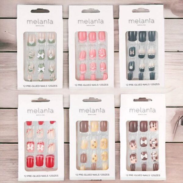 Lot de 12 packs de 10 Faux-Ongles et Adhésif
