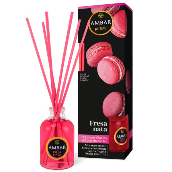 Présentoir de 12 : Mikado qualité premium 30ml - Fraise Chantilly