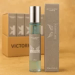 Présentoir de 20 : Eau de toilette générique Homme VICTORIUS 33ml - Reyes Queens